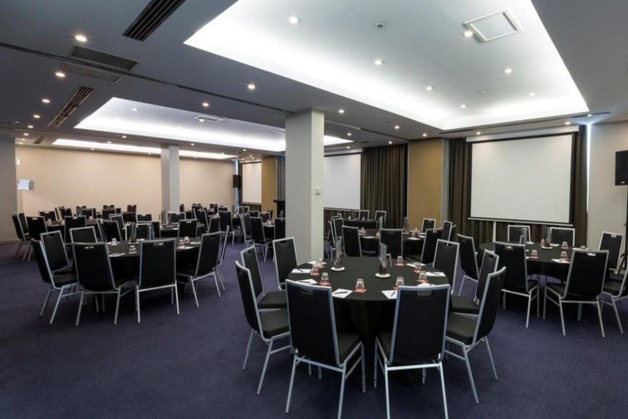 Rydges Canberra Exterior foto